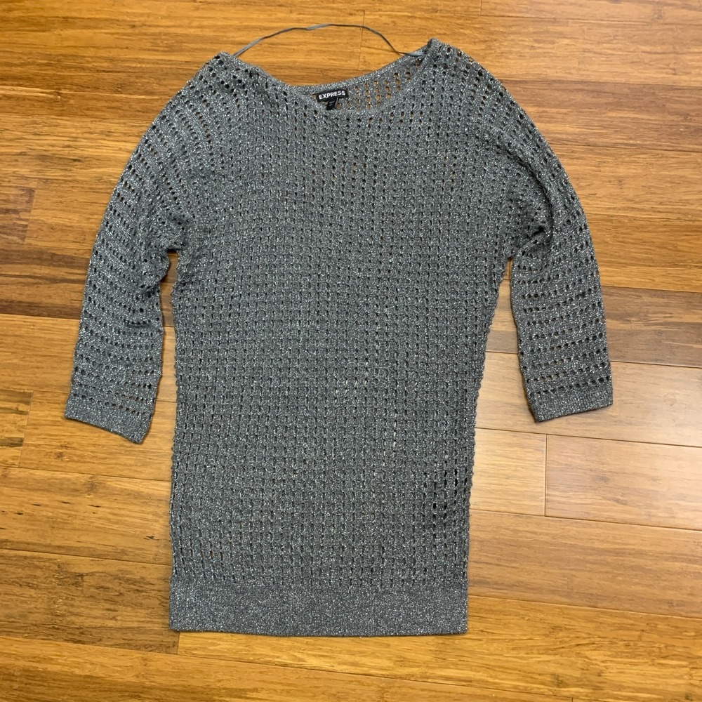 Express Metallic Knit Top Womens Small Gray Sparkle Shimmer Sweater 3/4 Sleeve